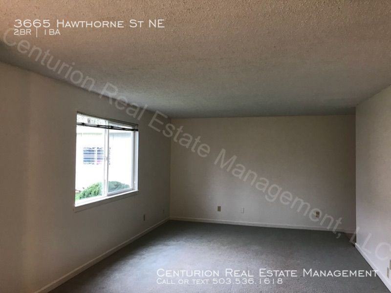 3665 Hawthorne Ave Ne - Photo 2 of 12