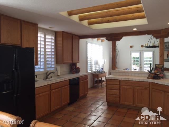 53390 Avenida Navarro - Photo 2 of 10