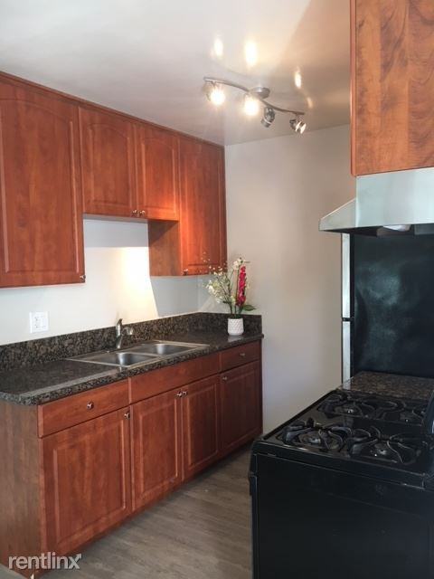 365 H Street G - Photo 2 of 11