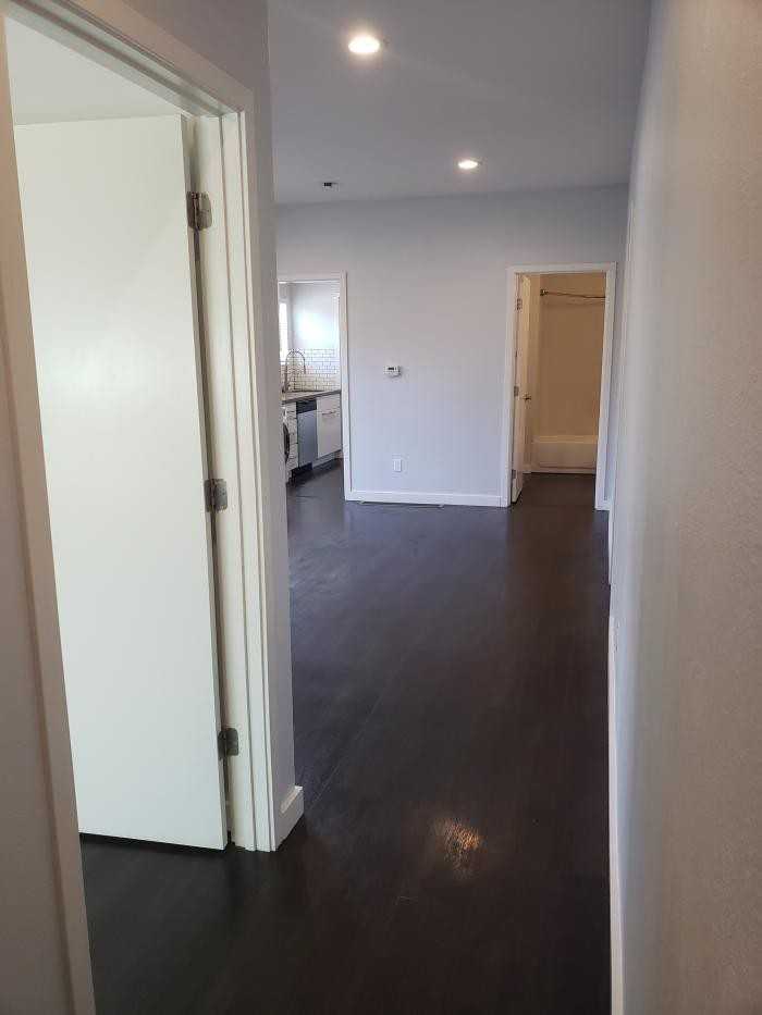 374 41st St - Photo 3 of 15