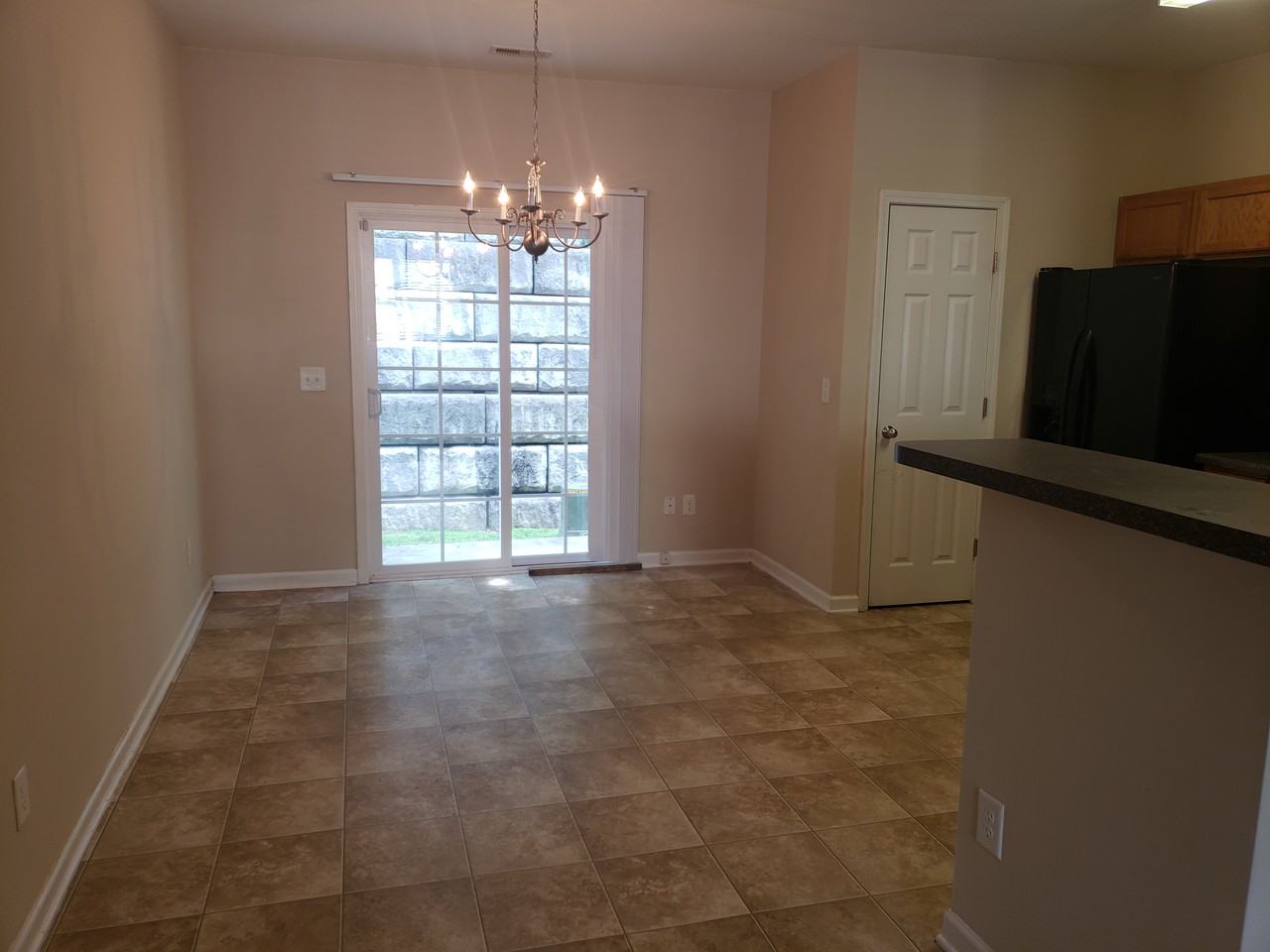 1408 Oxleymare Dr - Photo 3 of 18