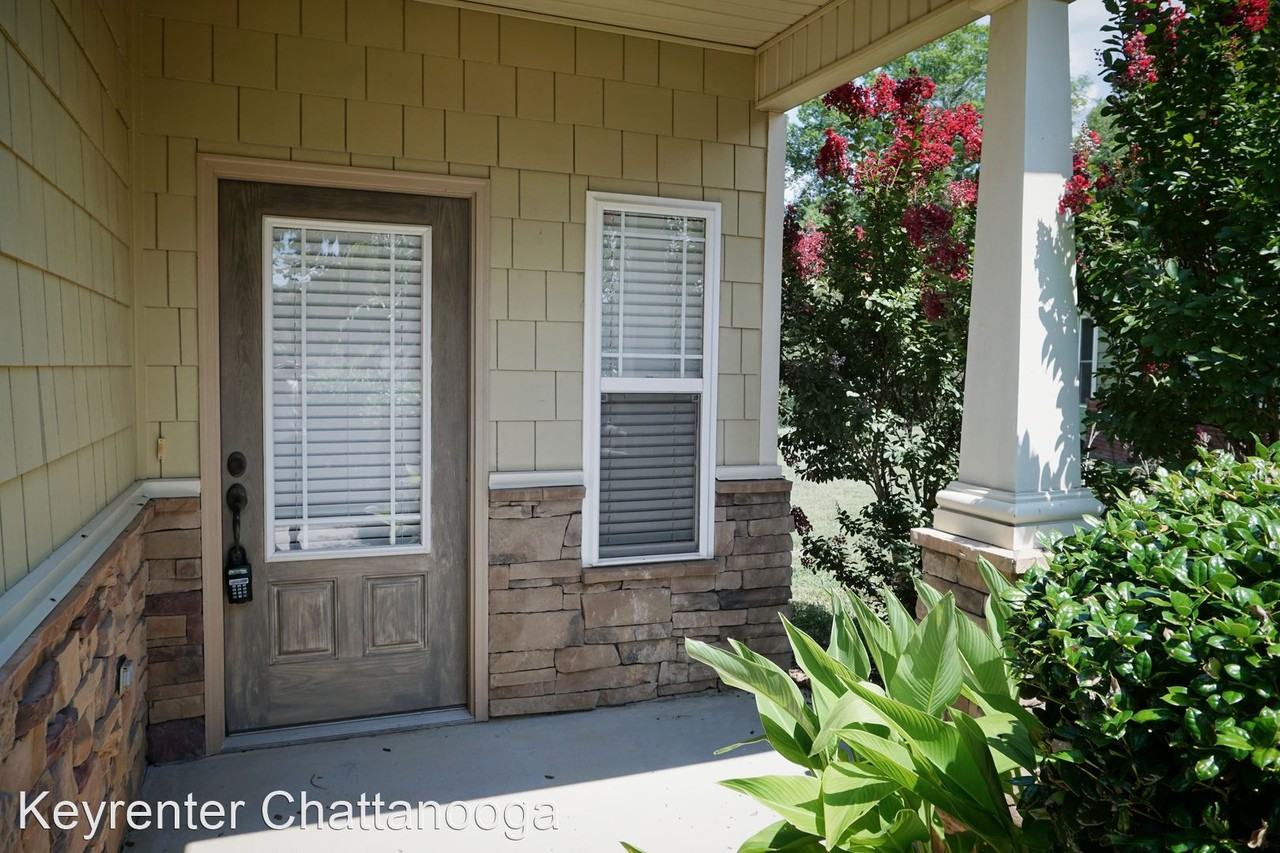 5410 Mandarin Cir - Photo 3 of 25