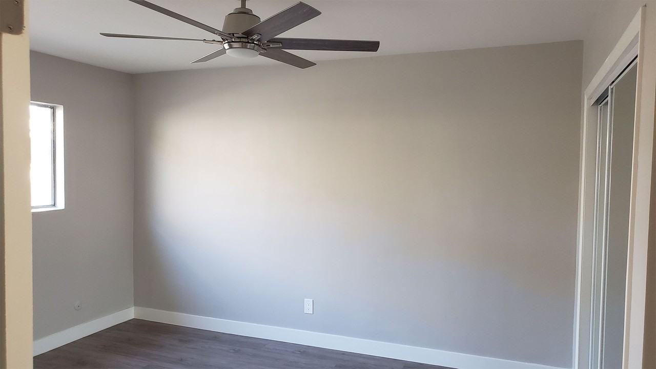 Wilson Apartments - Photo 4 of 11