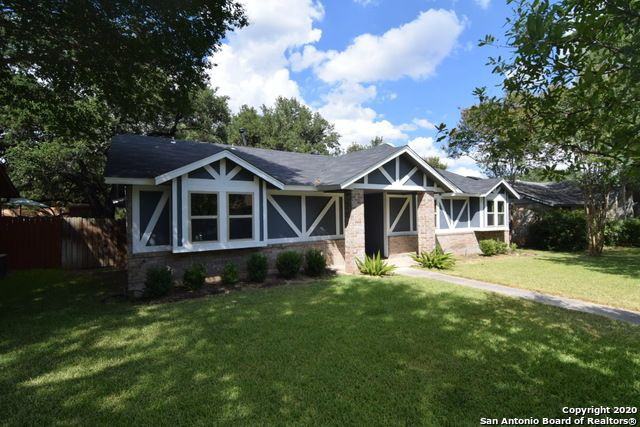 13726 Forest Rock Dr - Photo 2 of 44