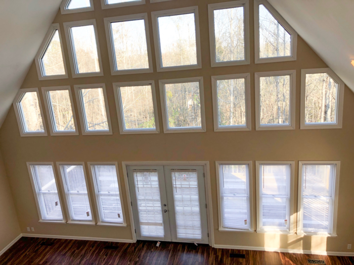 15101 Green Cir - Photo 2 of 8