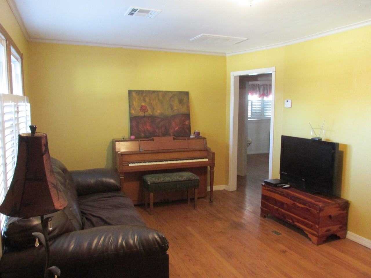 3200 Northwest 40th Street - Photo 2 of 12