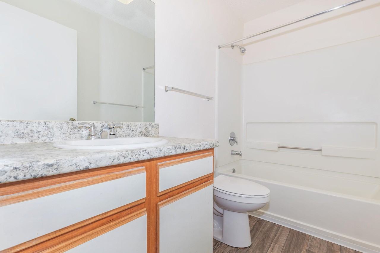 Greentree Pointe - Photo 7 of 30