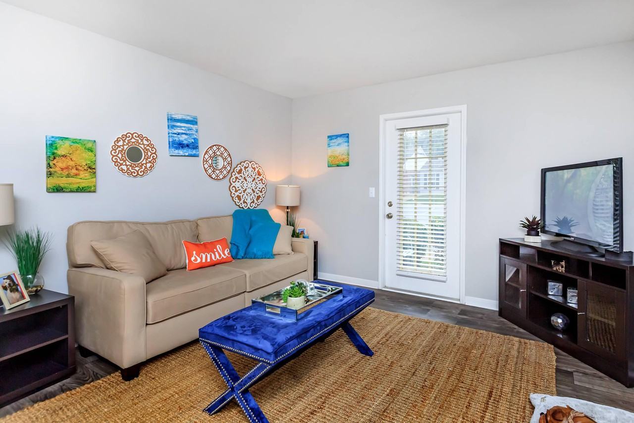 Graymere Apartments For Rent 1955 1955 Union Place E 1 E1 Graymere Apartments For Rent 1955 1955 Union Place E 1 E1