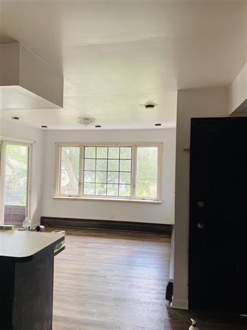 177 Conover Ave - Photo 3 of 15