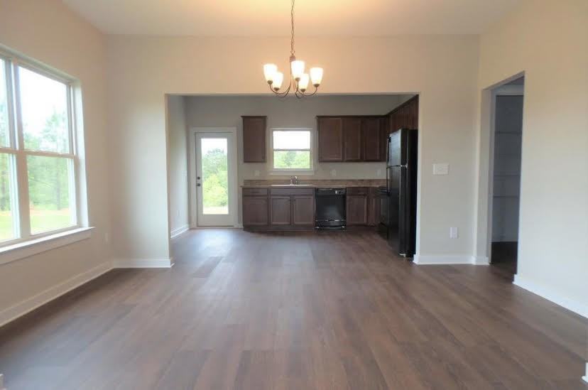 202 202 Shepherds Loop - Photo 3 of 11