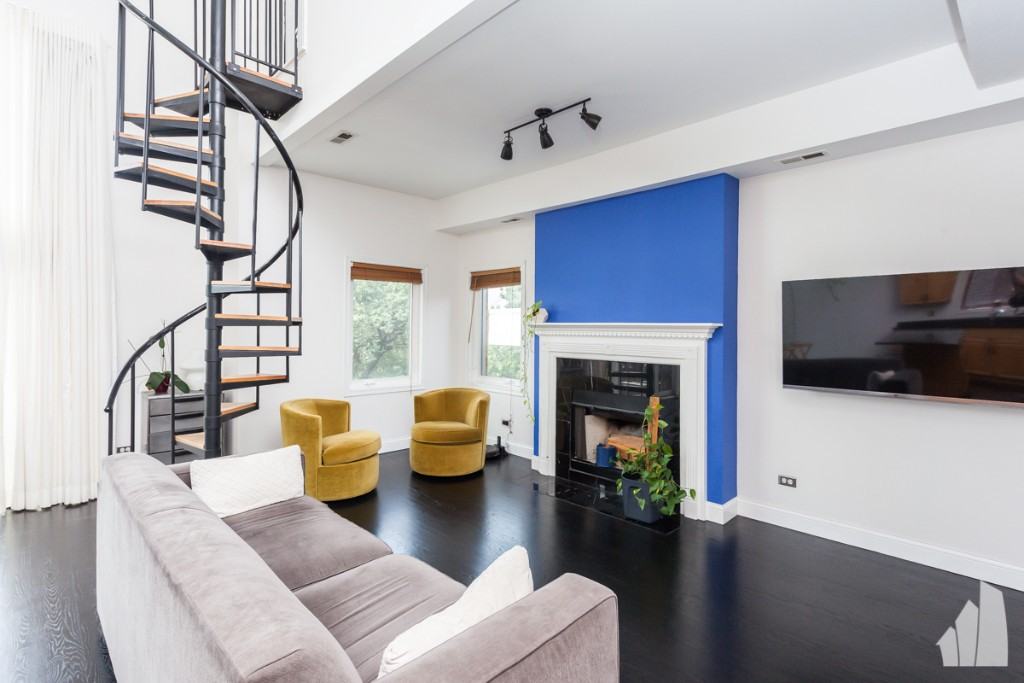 1826 West Rice Street #4 - Photo 3 of 10