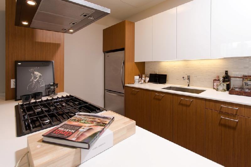 N Lake Shore Dr #832