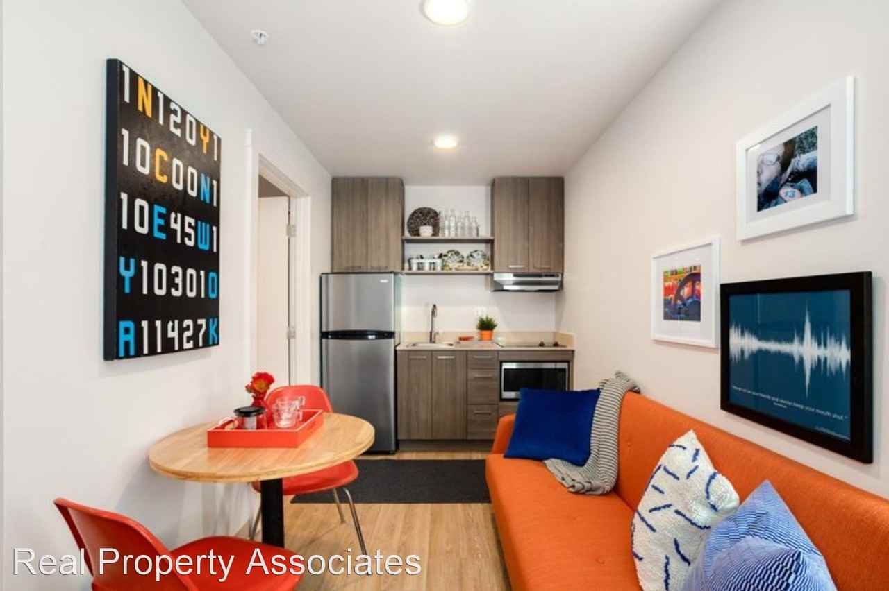 4046 8th Ave NE - Photo 2 of 19