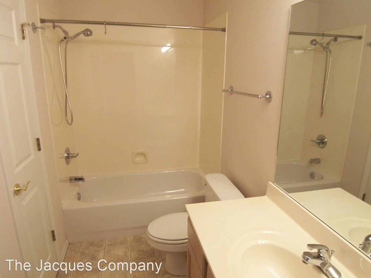 3520 E Lombard St Apt G - Photo 3 of 16