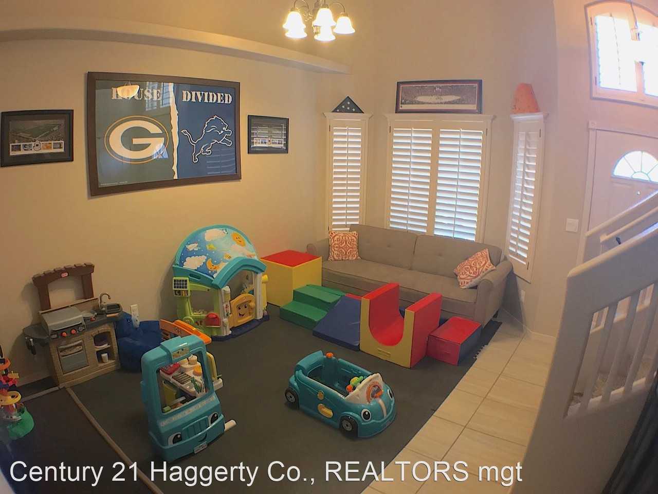 14733 David Latin Ave - Photo 3 of 29