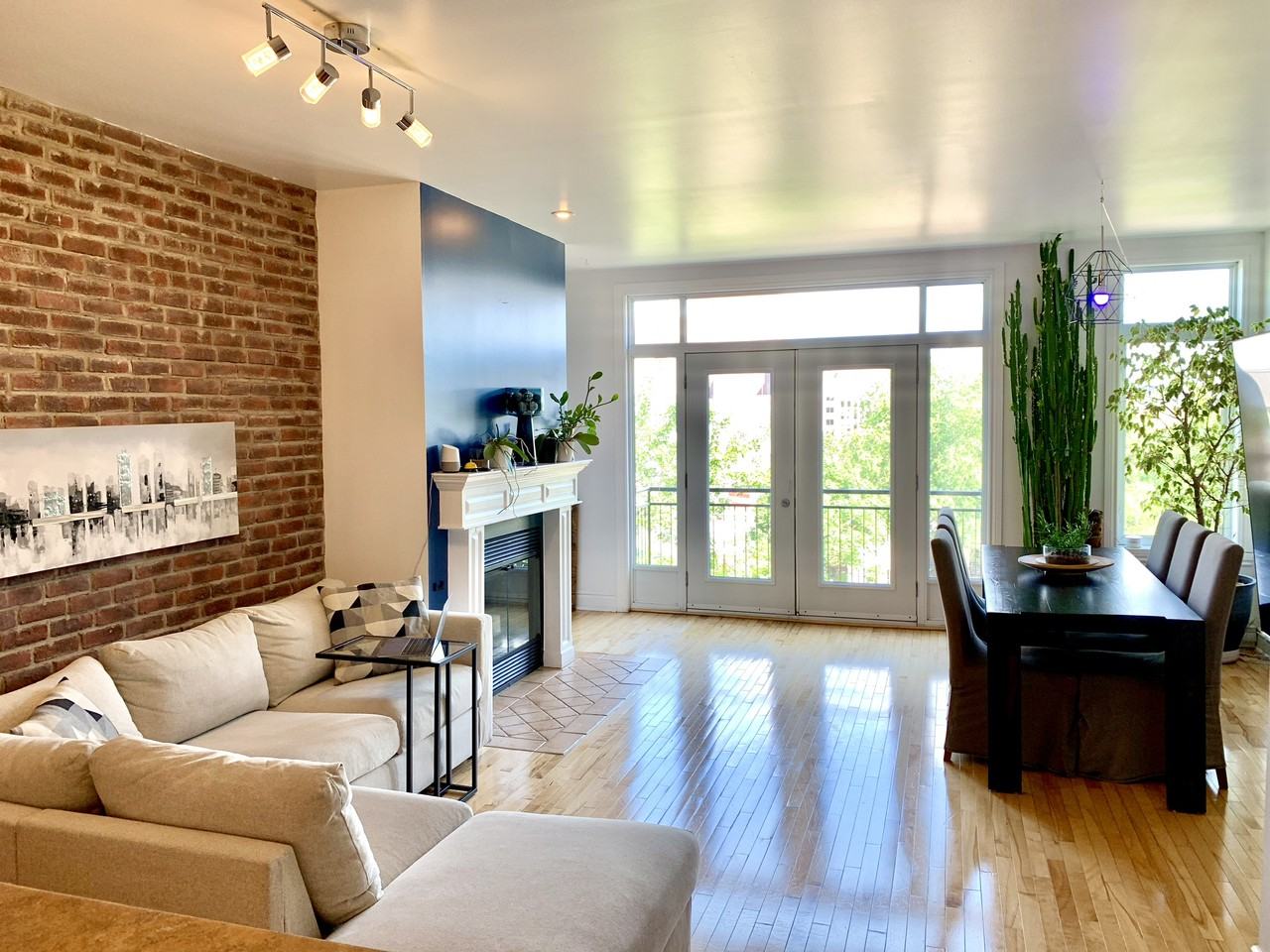 1487 Boul RenéLévesque E, Montréal, QC H2L 2M4 3 Bedroom Apartment for Rent PadMapper