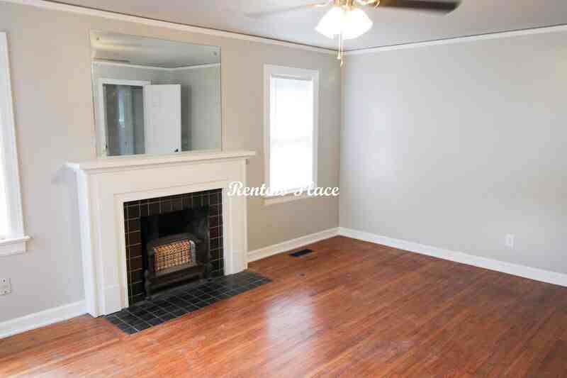 1424 S Marion Ave - Photo 2 of 9