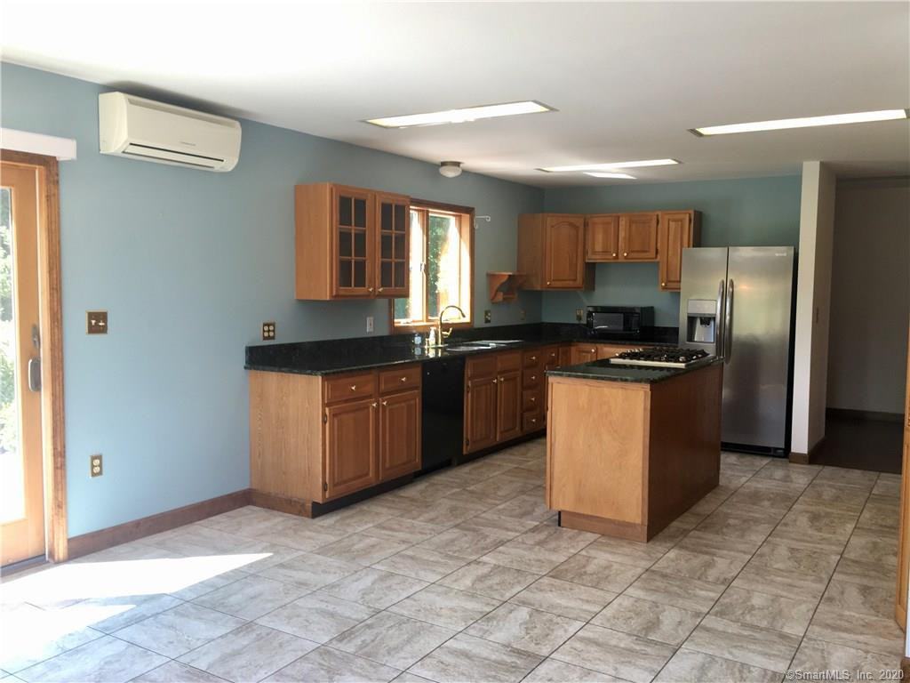 390 Round Hill Rd - Photo 2 of 13