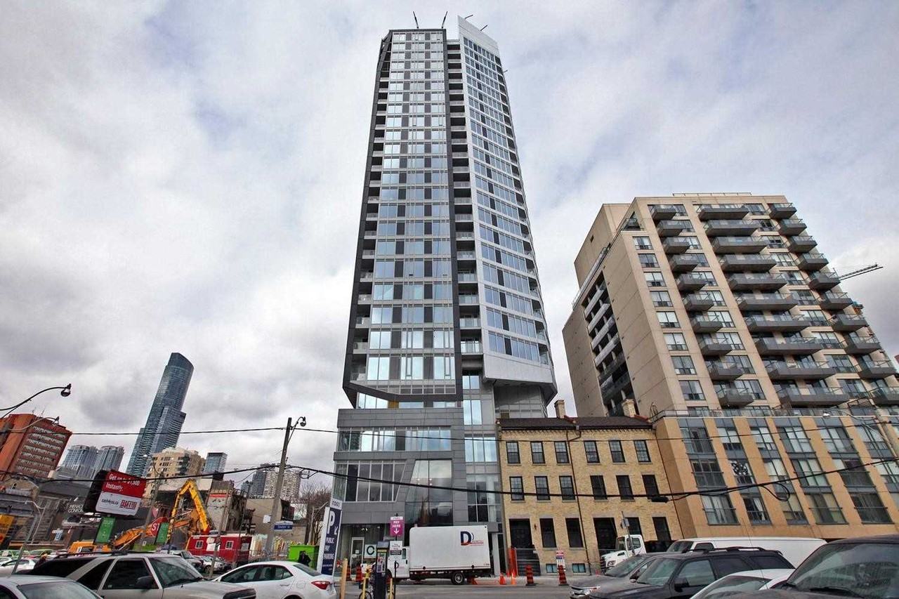 68 Shuter Street #1208