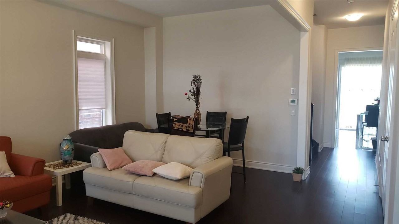 1497 Day Terrace - Photo 3 of 10