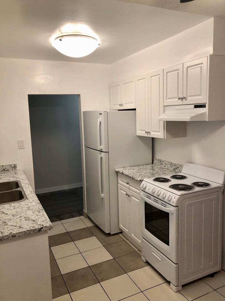 6635 McKay Avenue #209