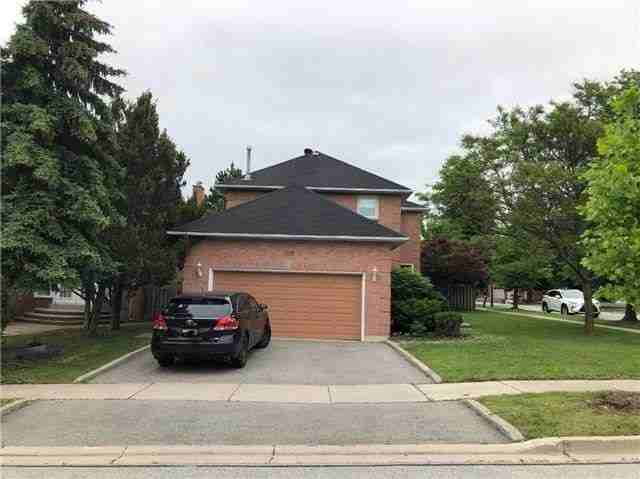 106 Morrison Crescent - Photo 2 of 4