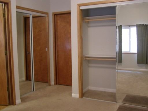 411 Burke Rd - Photo 2 of 12