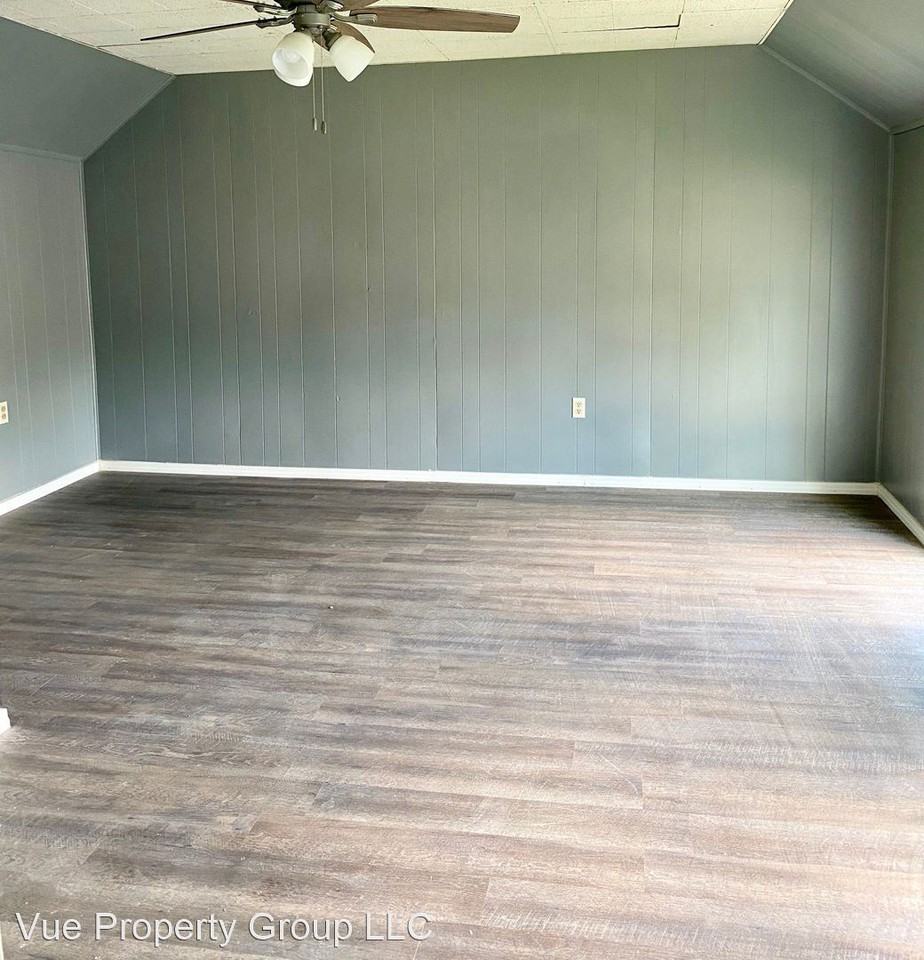 617 West Franklin Street - Photo 2 of 8