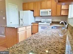 1 Bells Ridge Dr - Photo 3 of 7