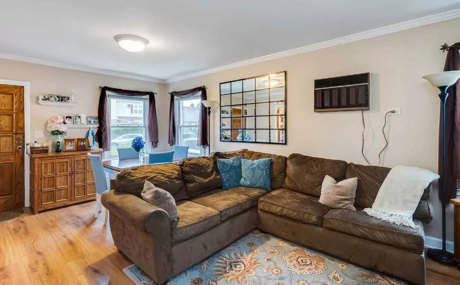 69 Wilton Street - Photo 3 of 5