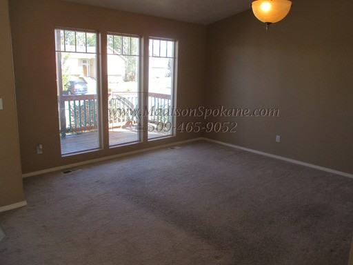 1128 S Moen St - Photo 2 of 8