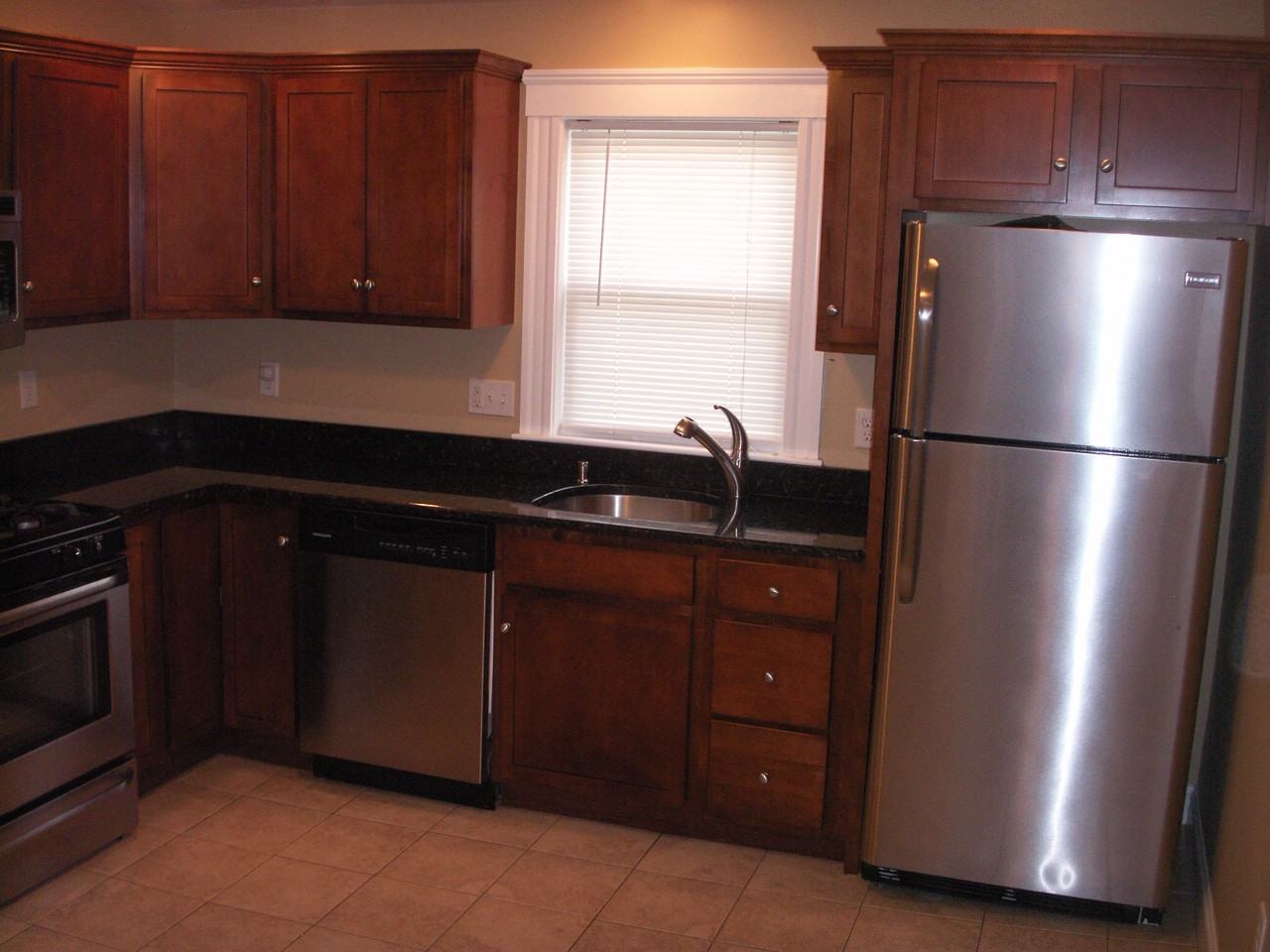 20 Warren St #1 - Photo 2 of 7