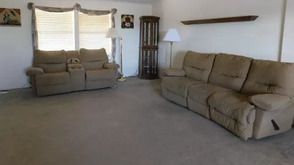 6525 Country Club Road Southeast - Photo 2 of 5