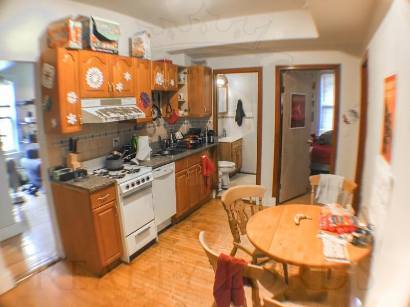 55 Linden Street #3 - Photo 2 of 3