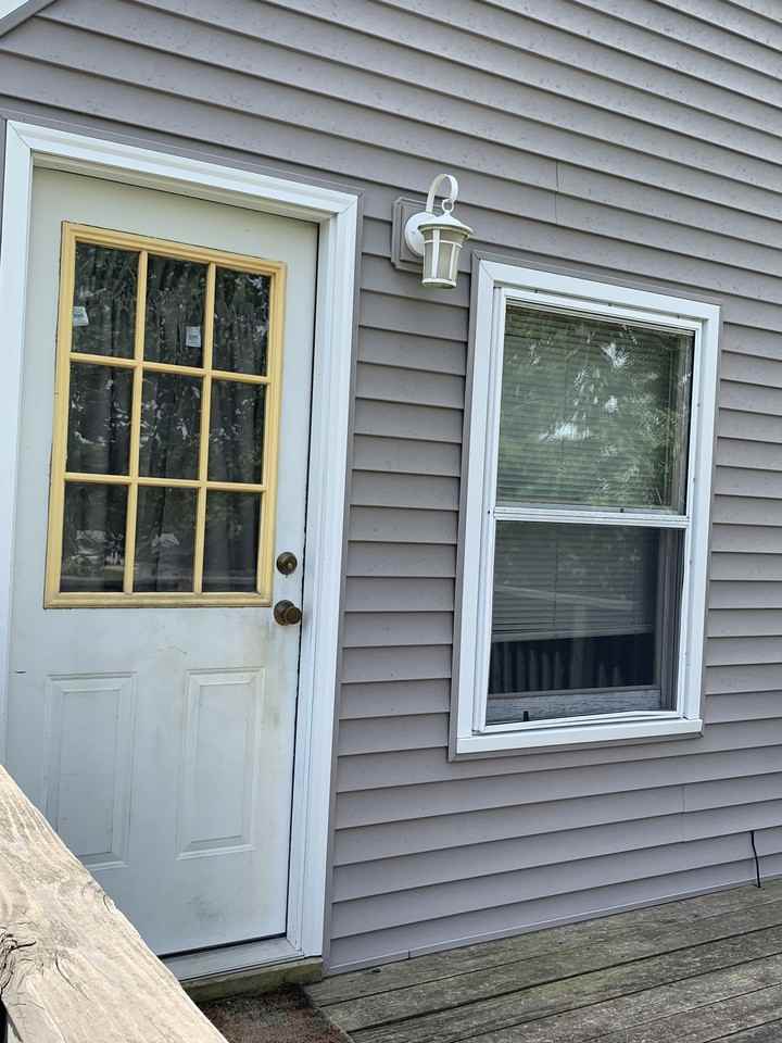 Stadium Drive Unit 2 - Photo 2 of 11