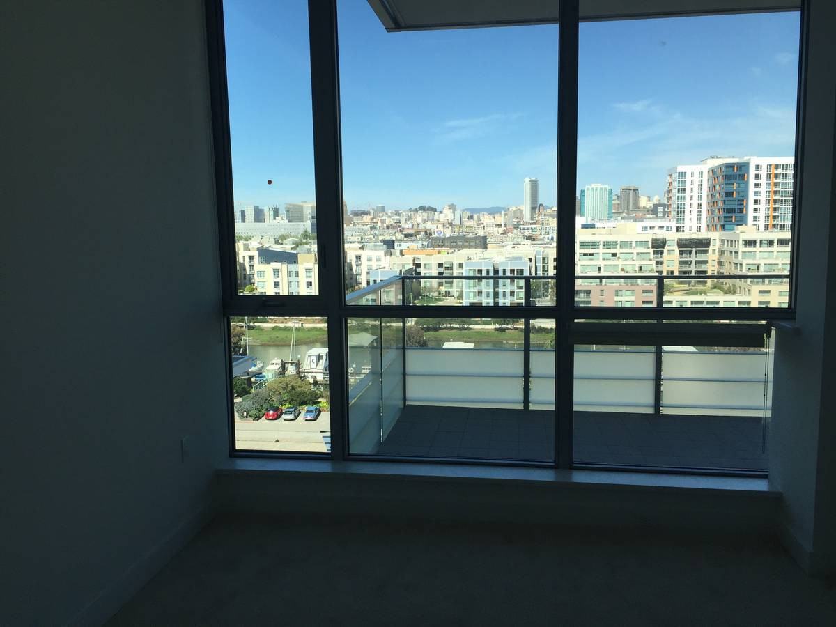 718 Long Bridge Street #903 - Photo 3 of 13