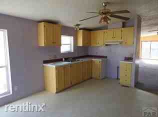 1120 Damson St - Photo 3 of 7