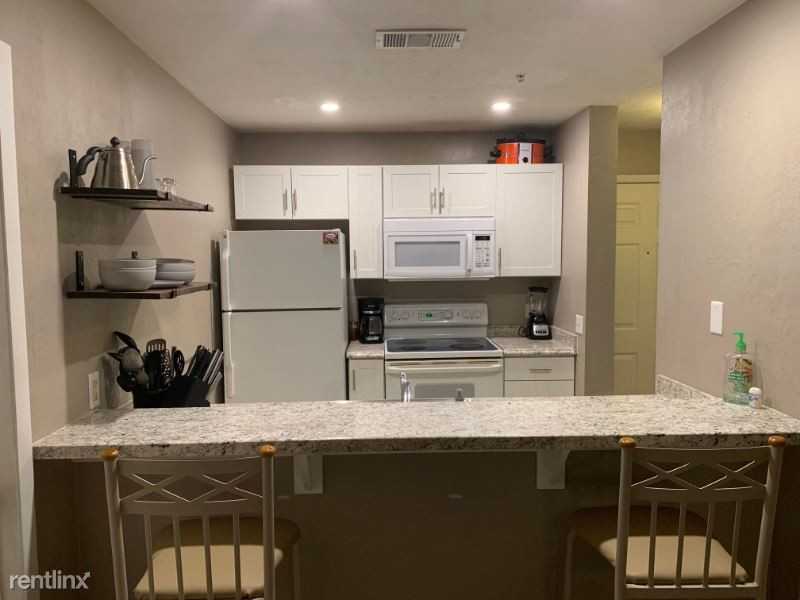 3800 Sw 20th Ave #206