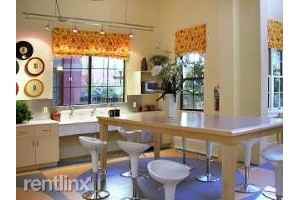 Uptown Place - Photo 3 of 6