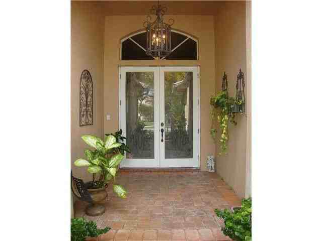 3920 SW 152nd Ave - Photo 3 of 9