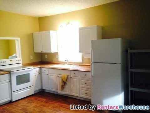 22183 Babcock Ave - Photo 2 of 13