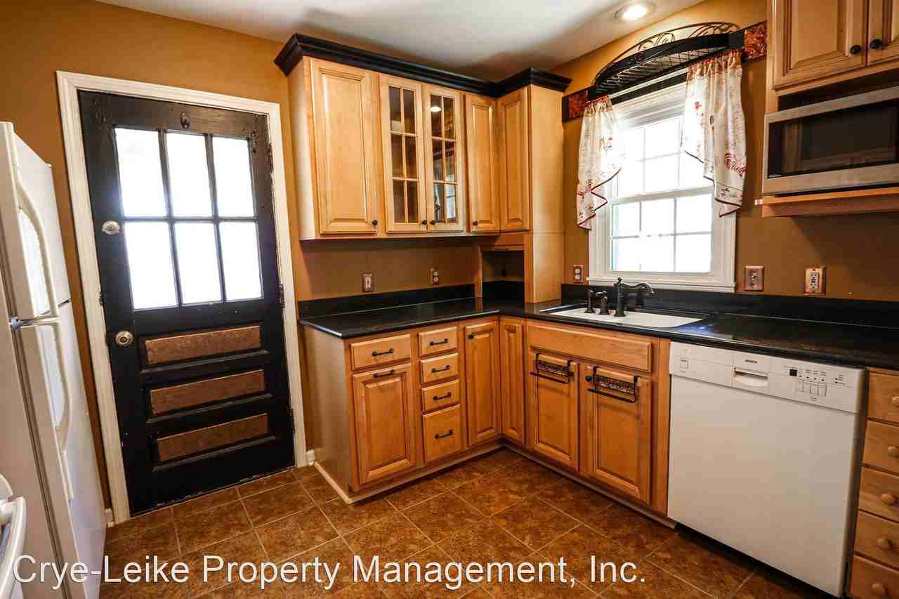 4879 Carnes Ave - Photo 2 of 11