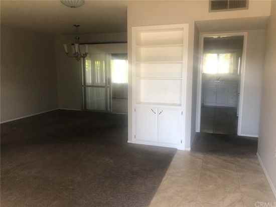 25946 Ridgemoor Rd - Photo 3 of 15