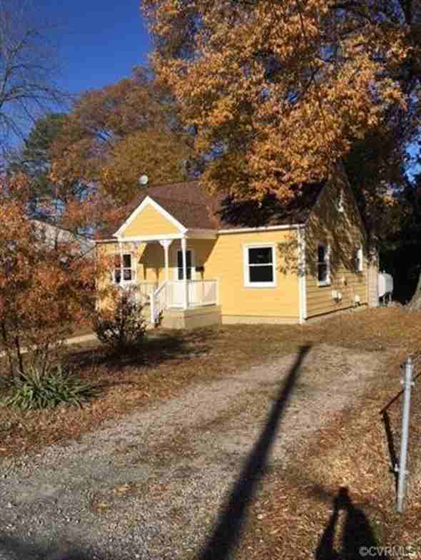 512 E Read St, Highland Springs, VA 23075 4 Bedroom House for 1,095