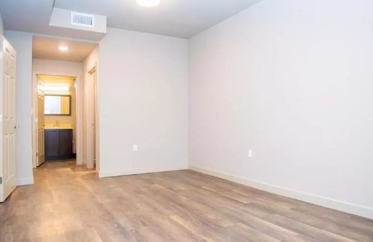 Pinefino - Photo 3 of 11