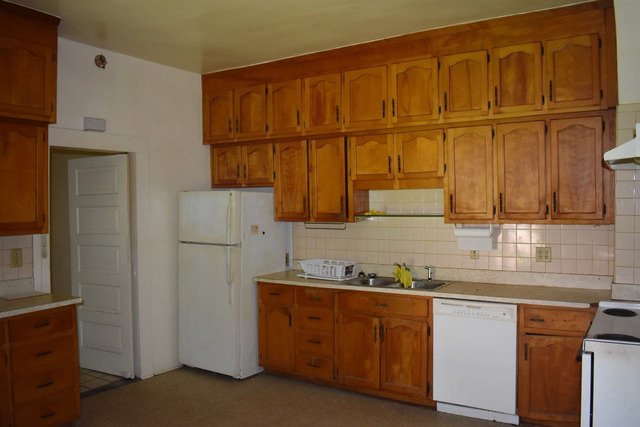 8 Rebecca Street - Photo 3 of 10