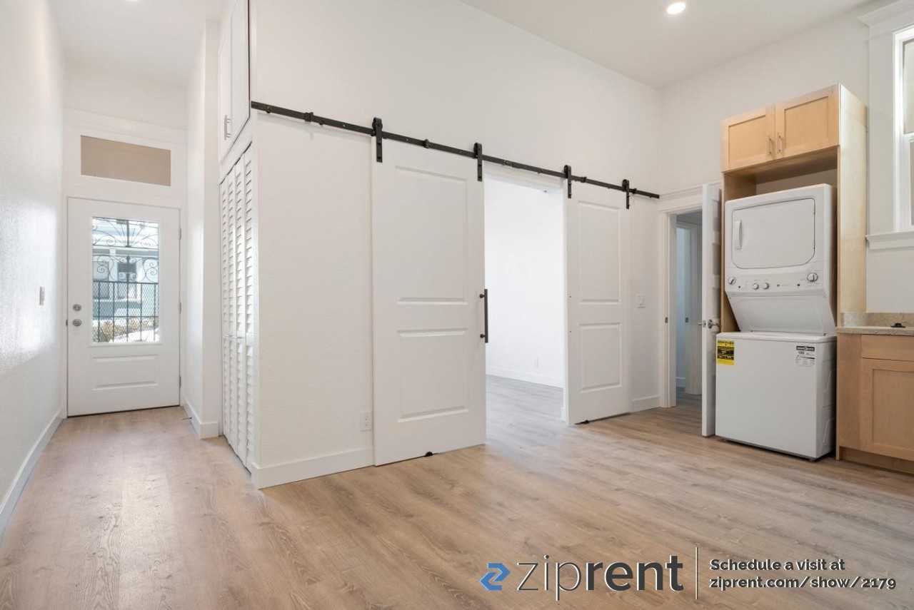 1999 15th St - Photo 2 of 10