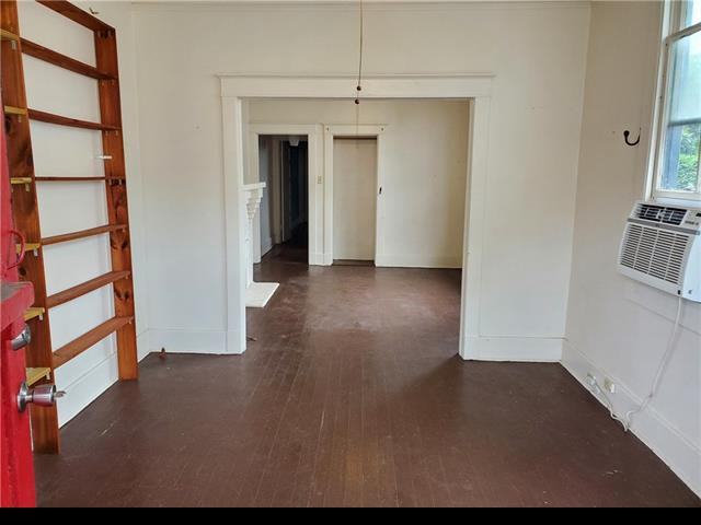 2022 Dante St - Photo 3 of 17