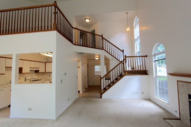 801 N Shady Oaks Dr - Photo 3 of 27