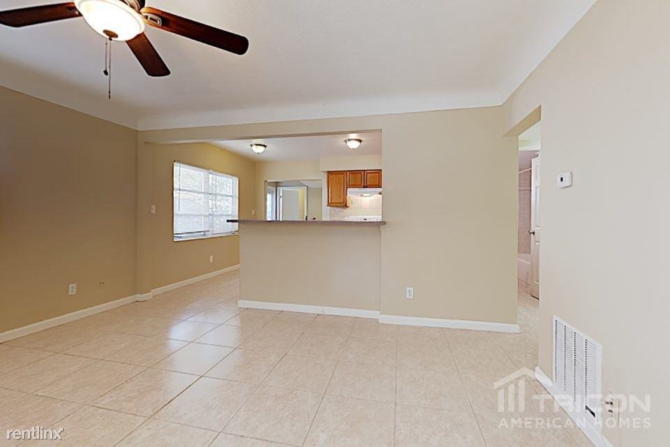 3919 26th St N - Photo 3 of 17